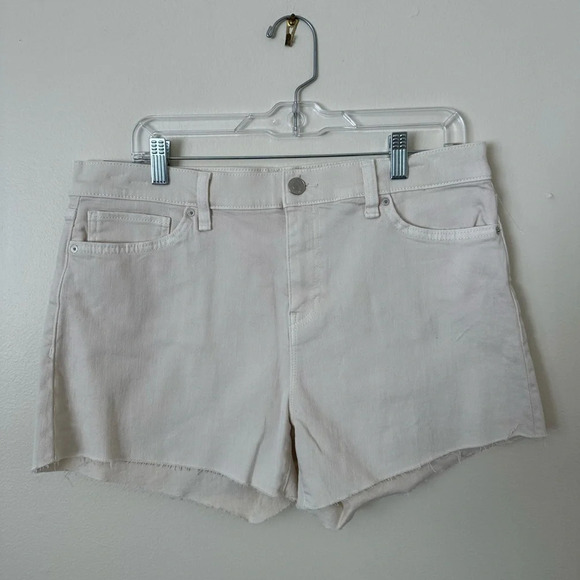 Hudson Jeans Pants - Gemma Mid High Rise Short Hudson Jeans Size 31